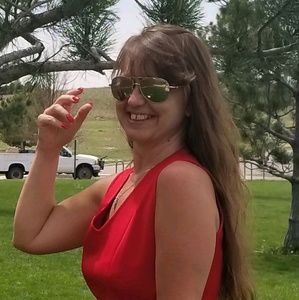 Meet your Posher, Kim